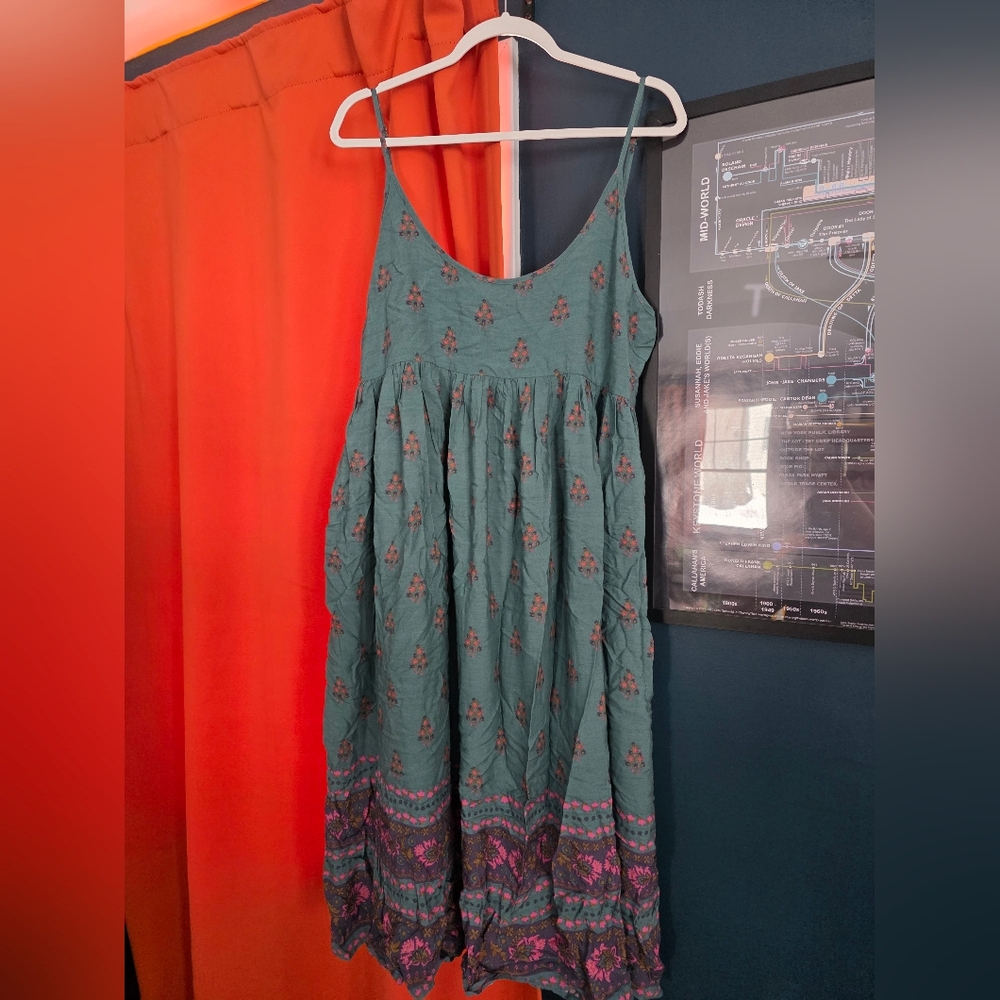 NATURAL LIFE Green and Pink Midi Dress